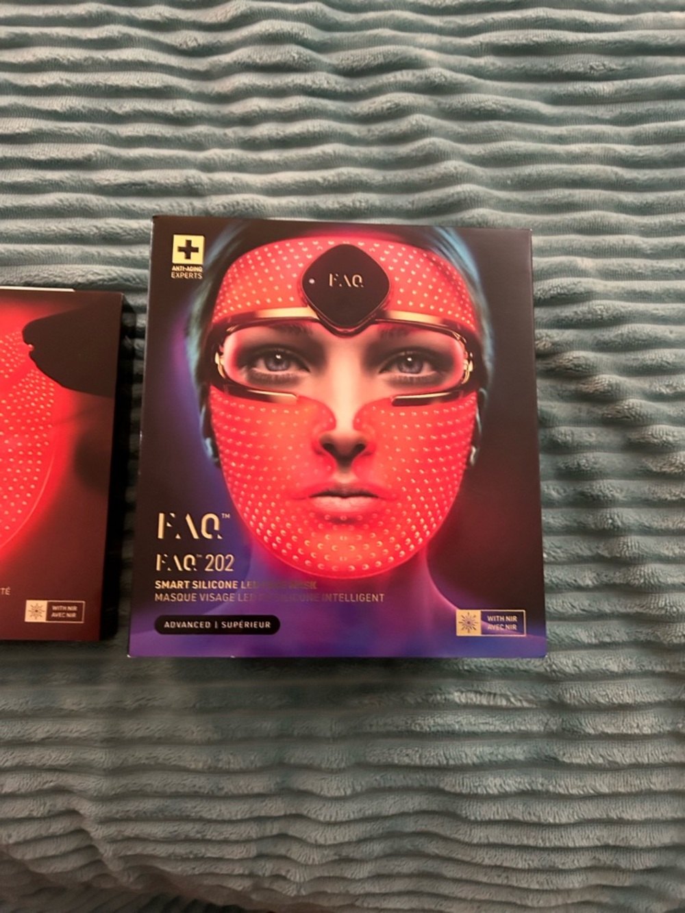 FAQ LED Facial and de collate masks